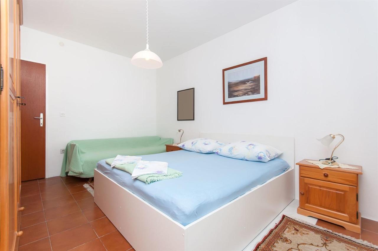Apartments Zorica Tučepi Eksteriør billede