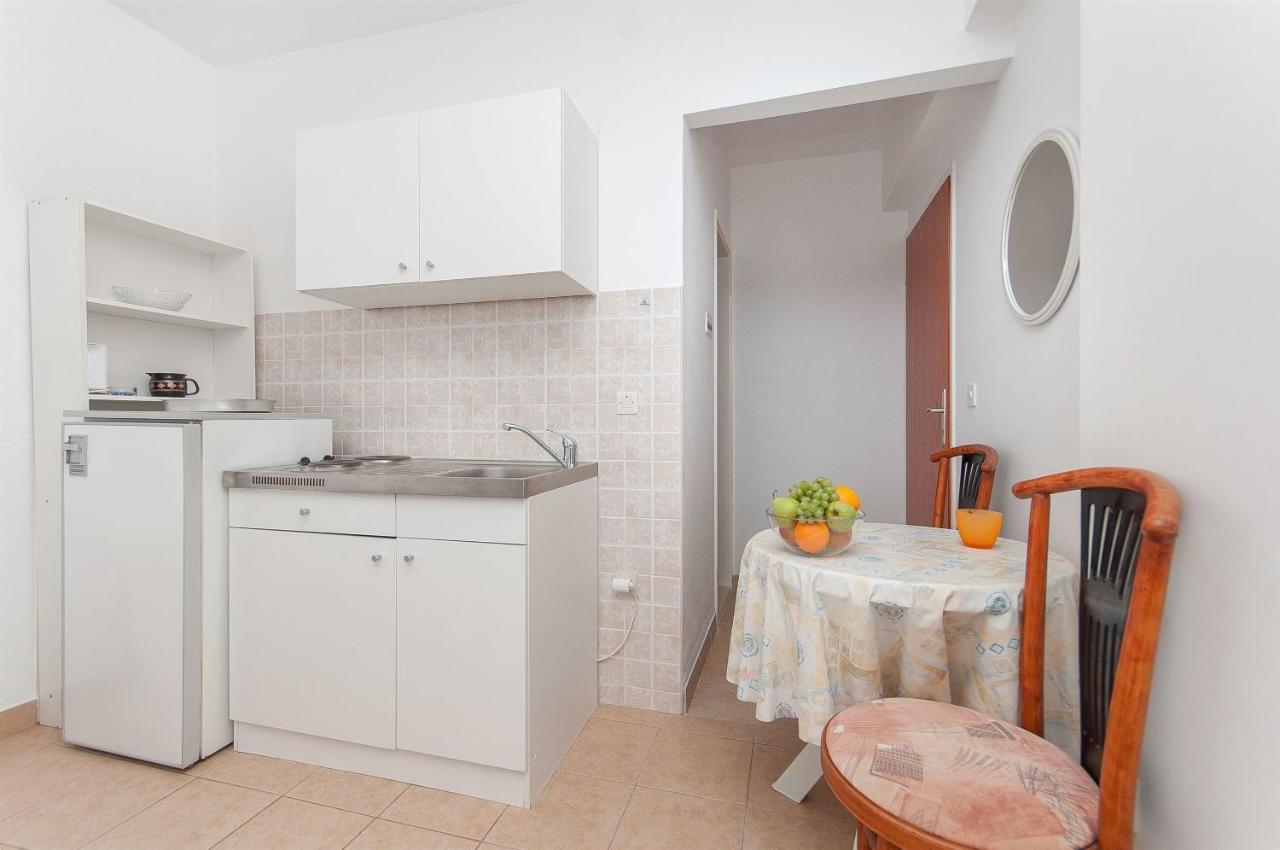 Apartments Zorica Tučepi Eksteriør billede